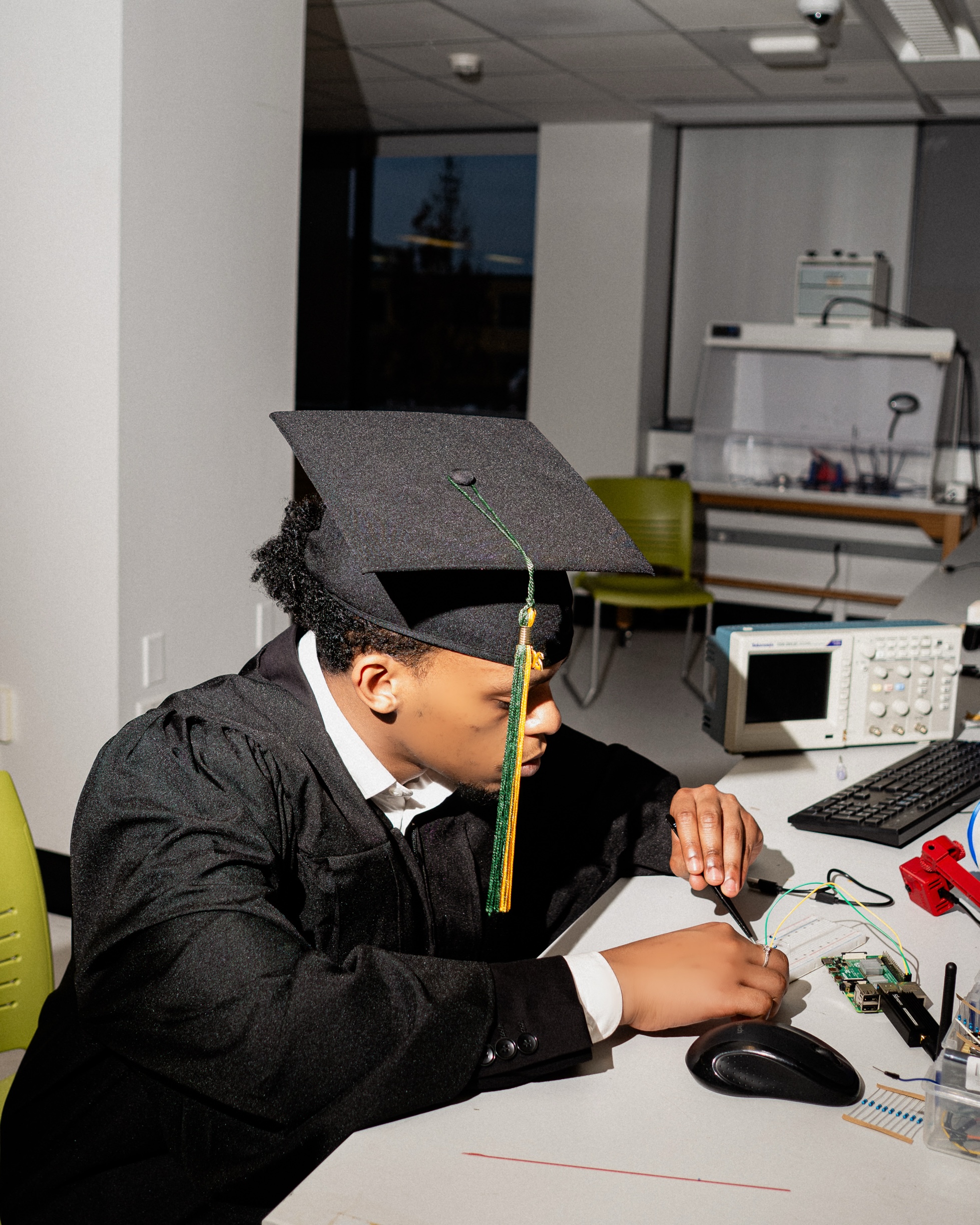 Ejaaz working in the ECE lab